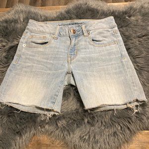American Eagle light wash midi jean shorts 0